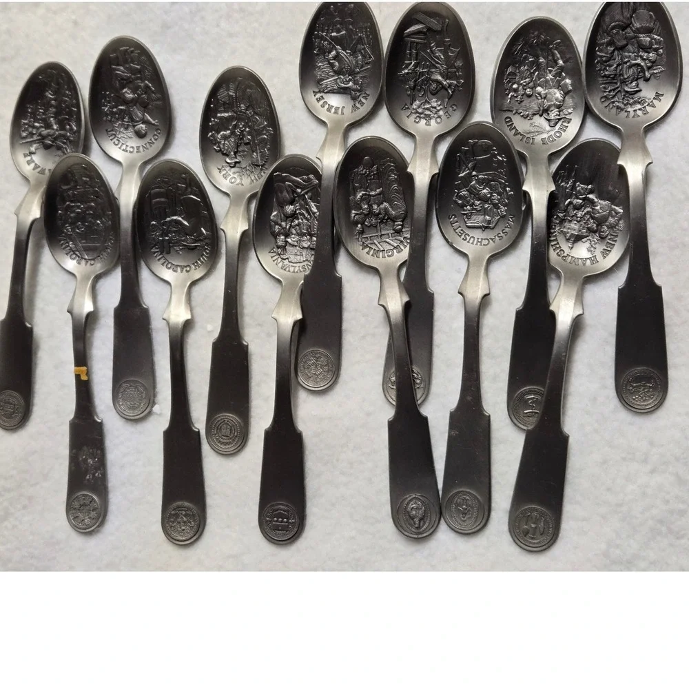 Vintage 1976 Franklin Mint 13 Colonies Pewter Souvenir Spoon Set Bicentennial
